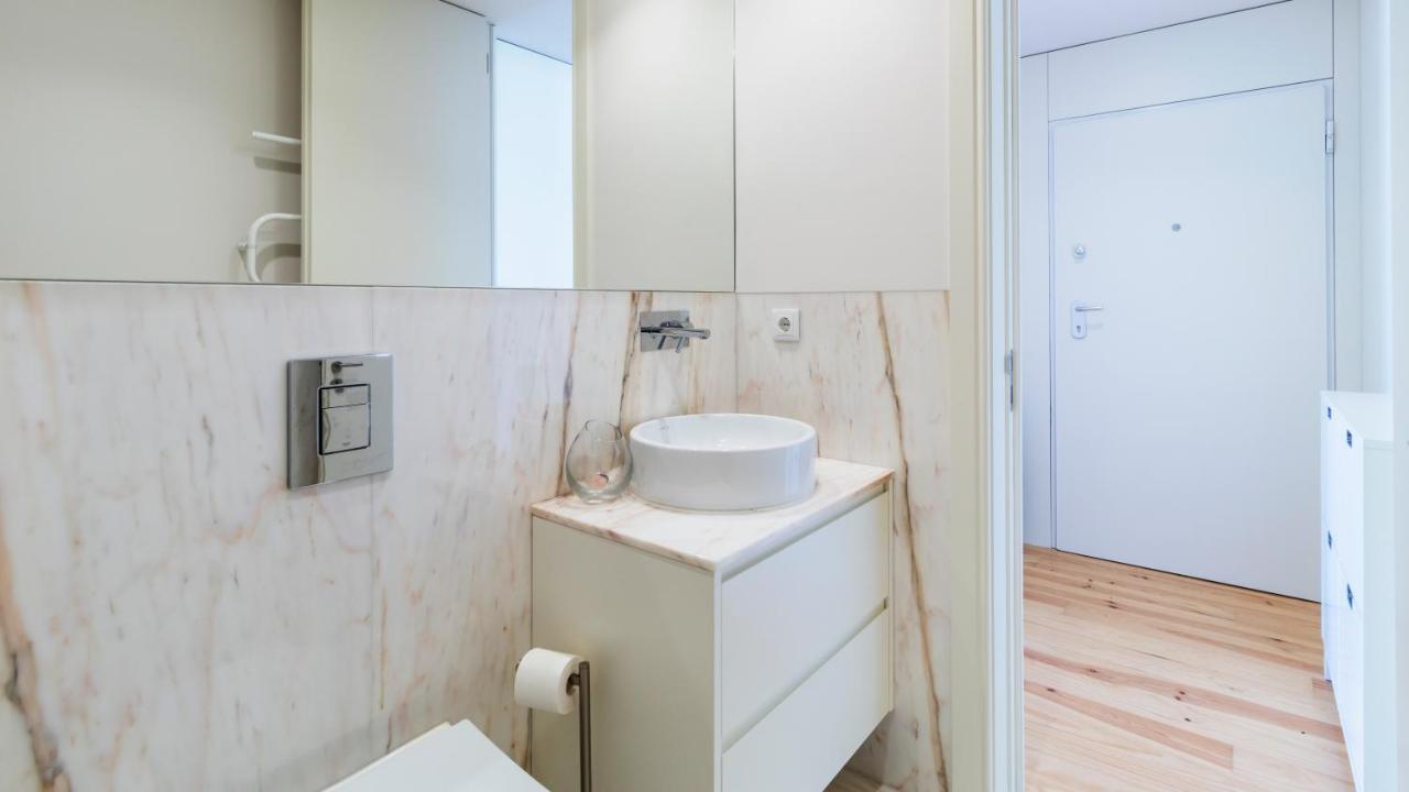 Duque Flat - Ac & Balcony By Lovelystay Appartement *