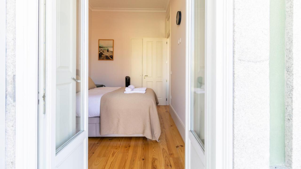 Duque Flat - Ac & Balcony By Lovelystay Appartement Porto